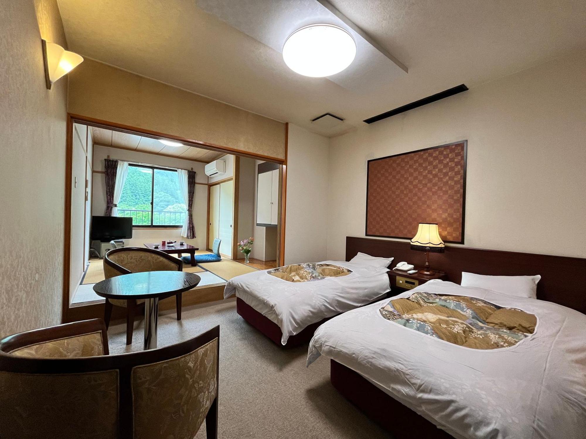 Gokayama Onsen Akaokan Nanto Bagian luar foto