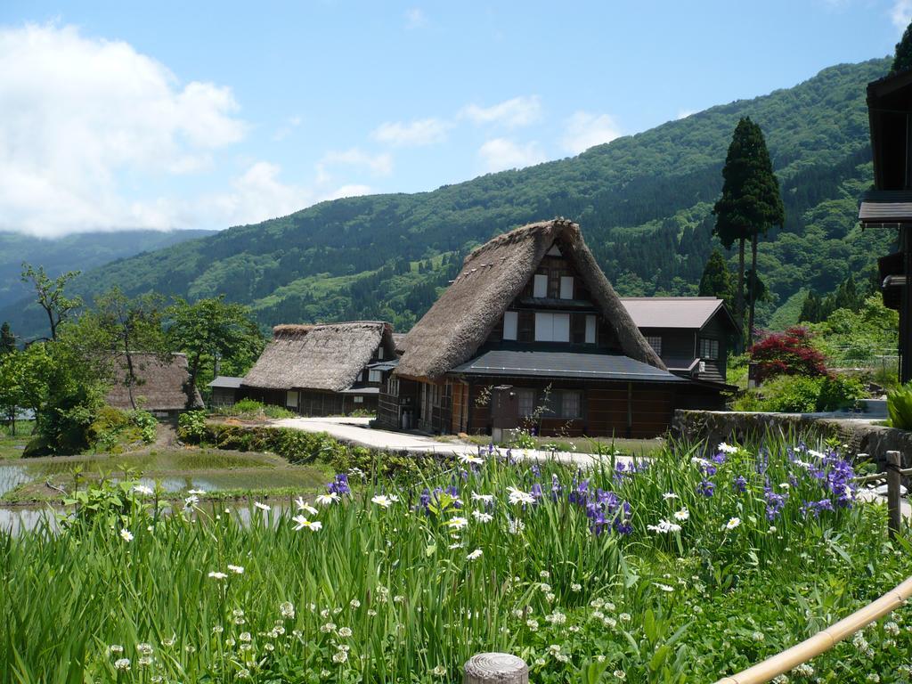 Gokayama Onsen Akaokan Nanto Bagian luar foto