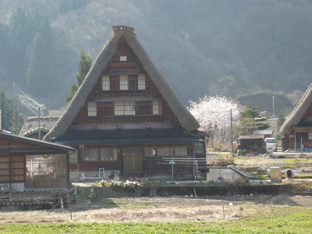 Gokayama Onsen Akaokan Nanto Bagian luar foto